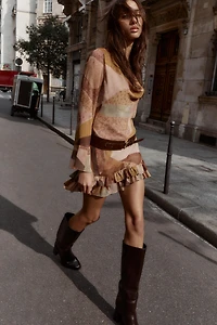 ROBE COURTE IMPRIMÉE PATCHWORK AVEC CEINTURE