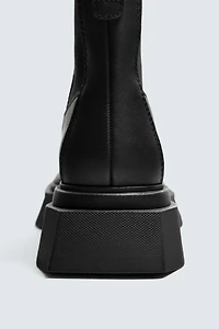 CHUNKY CHELSEA BOOTS