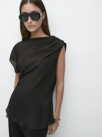 Semi-sheer asymmetric top