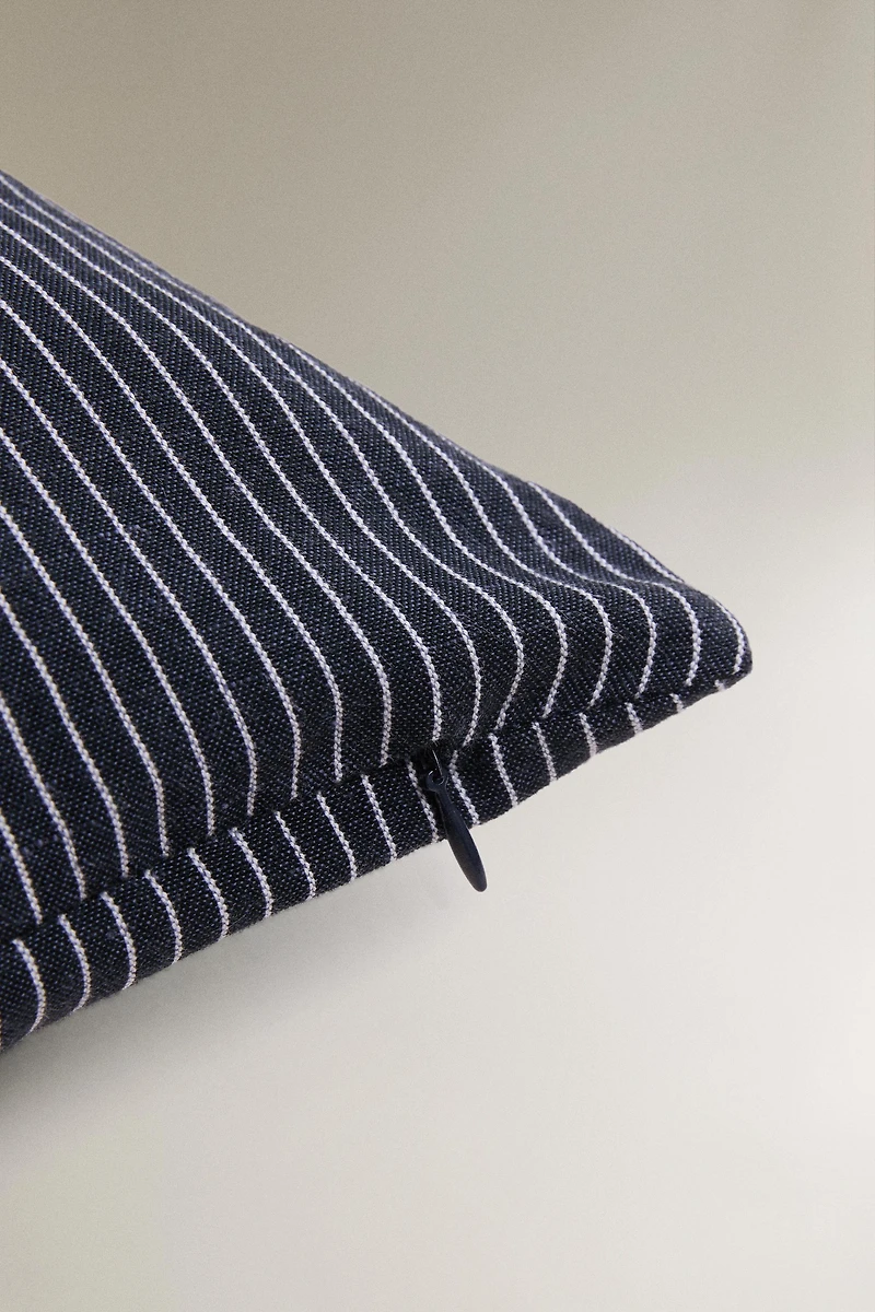THIN STRIPE THROW PILLOW COVER