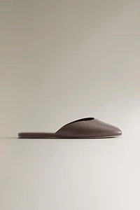 LEATHER MULES