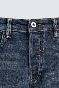 RIPPED SKINNY FIT JEANS