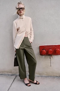 BARREL PANTS WITH BELT LOOPS