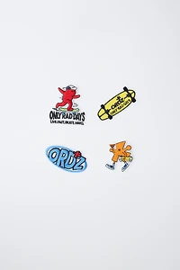 FOUR-PACK OF SHAPED PATCHES