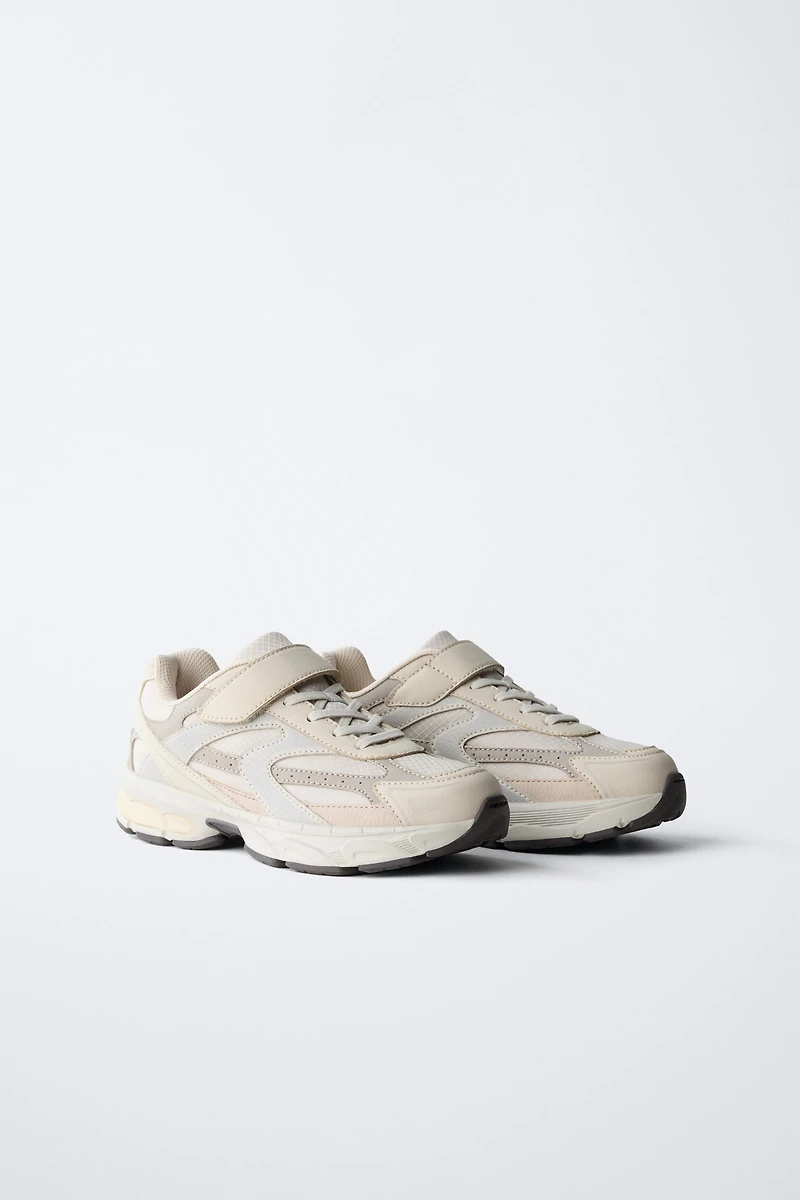 MULTI-PIECE ATHLETIC SNEAKERS