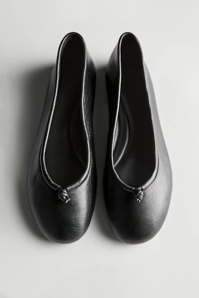 Leather ballet flats with knot