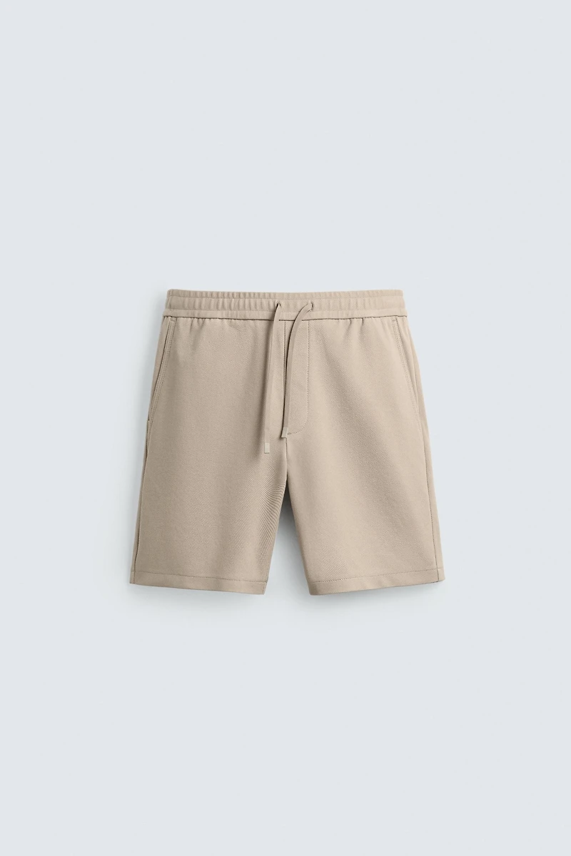 COMFORT TEXTURED SHORTS