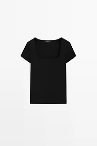 Short sleeve square neckline T-shirt