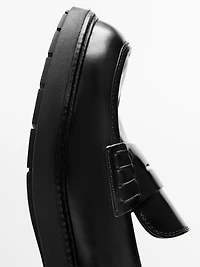 Mocassins cuir verni à semelle crantée