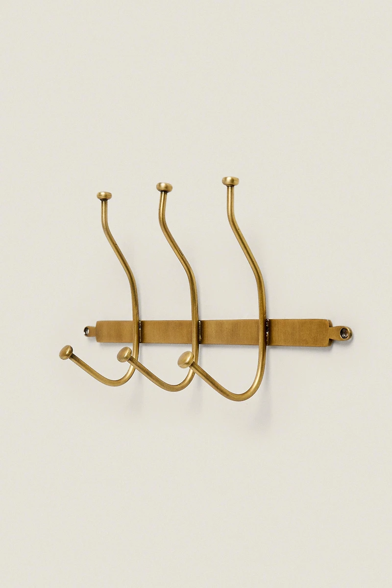 GOLDEN WALL HANGER