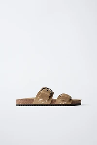 EMBROIDERED DOUBLE STRAP SANDALS