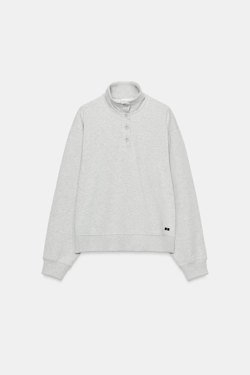 BUTTONED FLEECE SWEATSHIRT