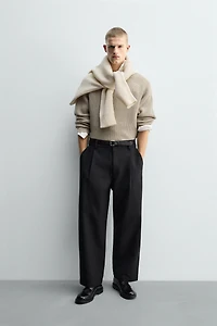 TEXTURED BOXY FIT JUMPER