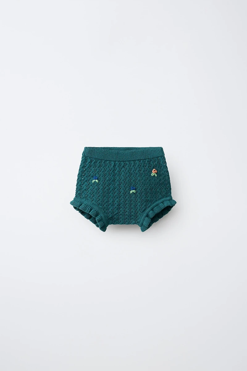 EMBROIDERED FLORAL KNIT PANTIES