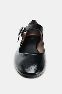 LEATHER BUCKLE BALLET FLATS