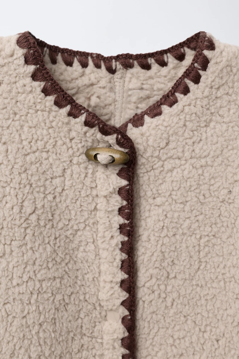 CONTRAST TRIM FLEECE ROMPER