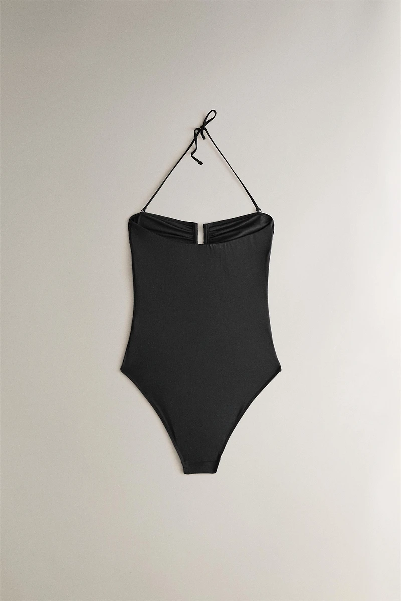 RUFFLED NECKLINE BEACH SWIMSUIT