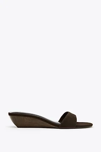 SUEDE WEDGE SANDALS