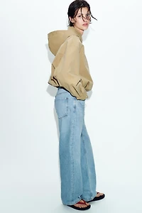 BLOUSON À CAPUCHE AMOVIBLE
