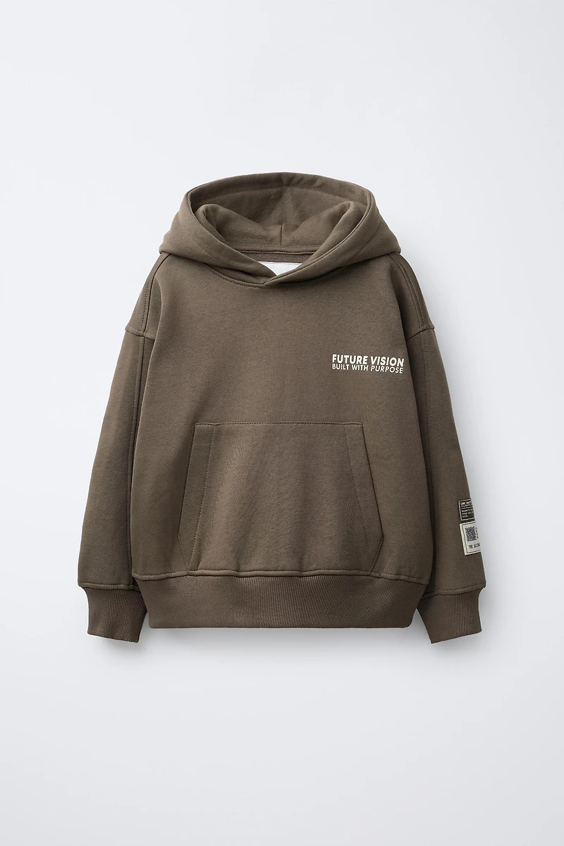 HOODIE AND JOGGER PANTS WITH LABELS SET