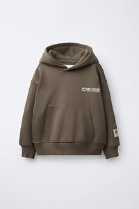 HOODIE AND JOGGER PANTS WITH LABELS SET