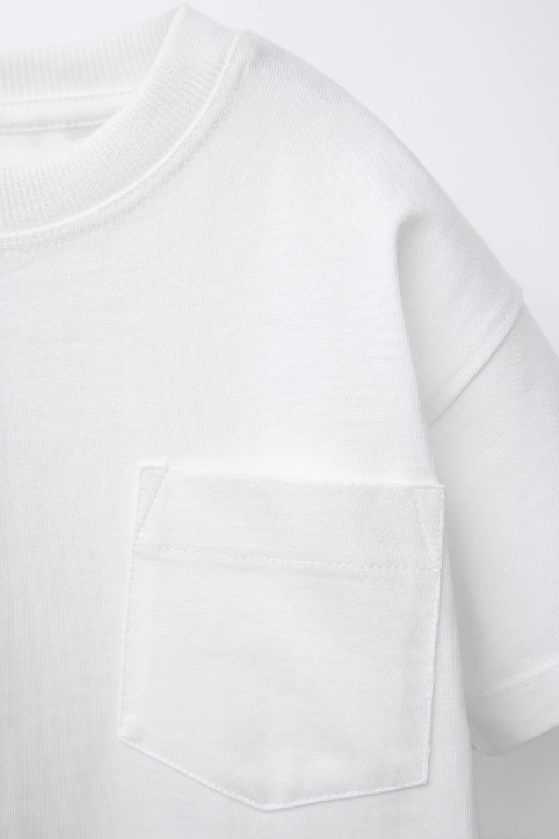 T-SHIRT UNI À POCHE
