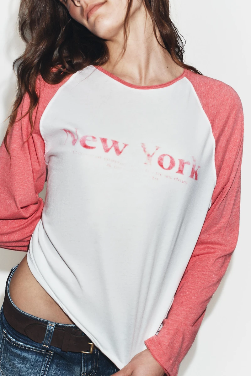 FLAMÉ RAGLAN SLEEVE T-SHIRT
