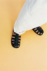 BUCKLED FISHERMAN SANDALS