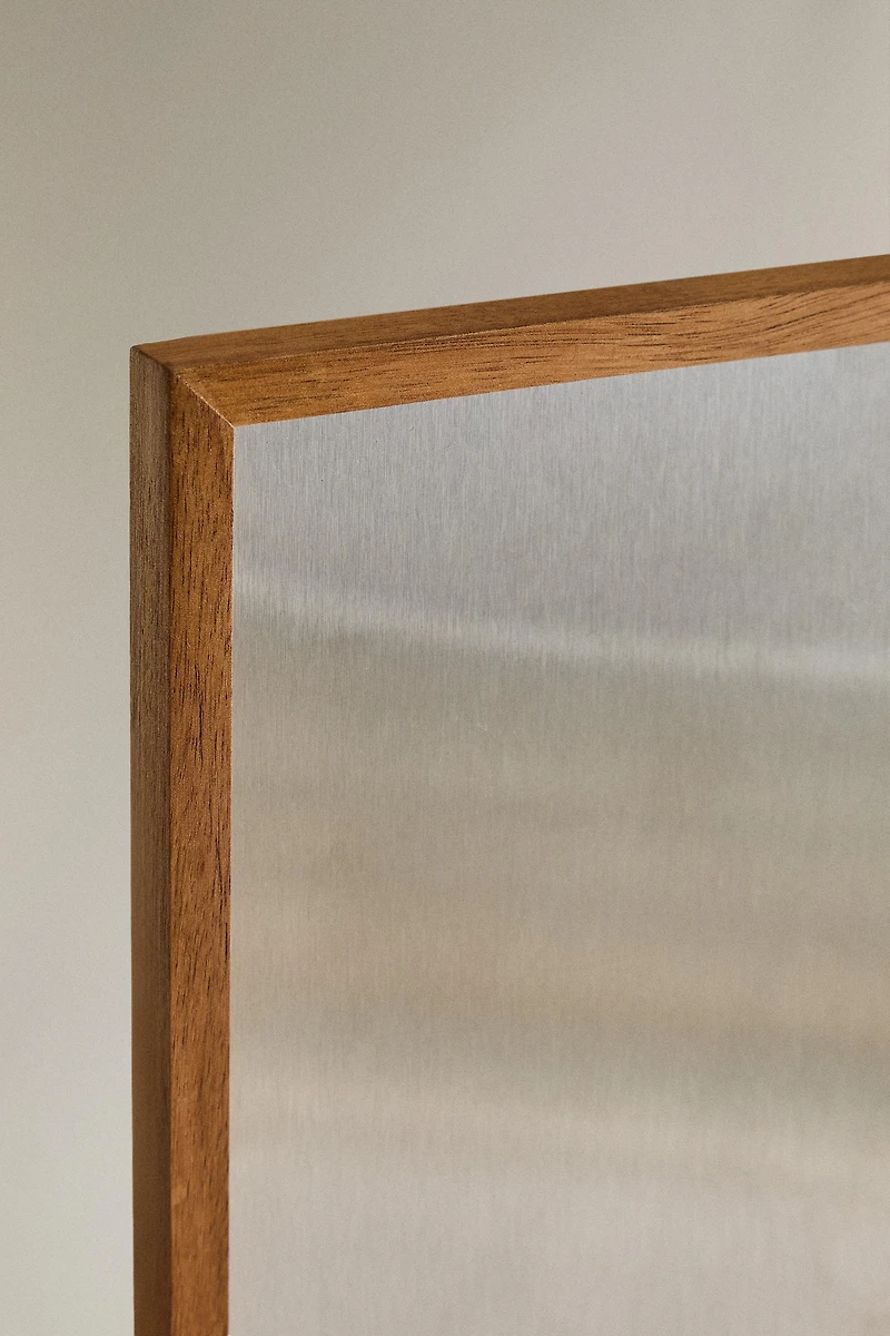 MAGNETIC BOARD WITH WOODEN FRAME