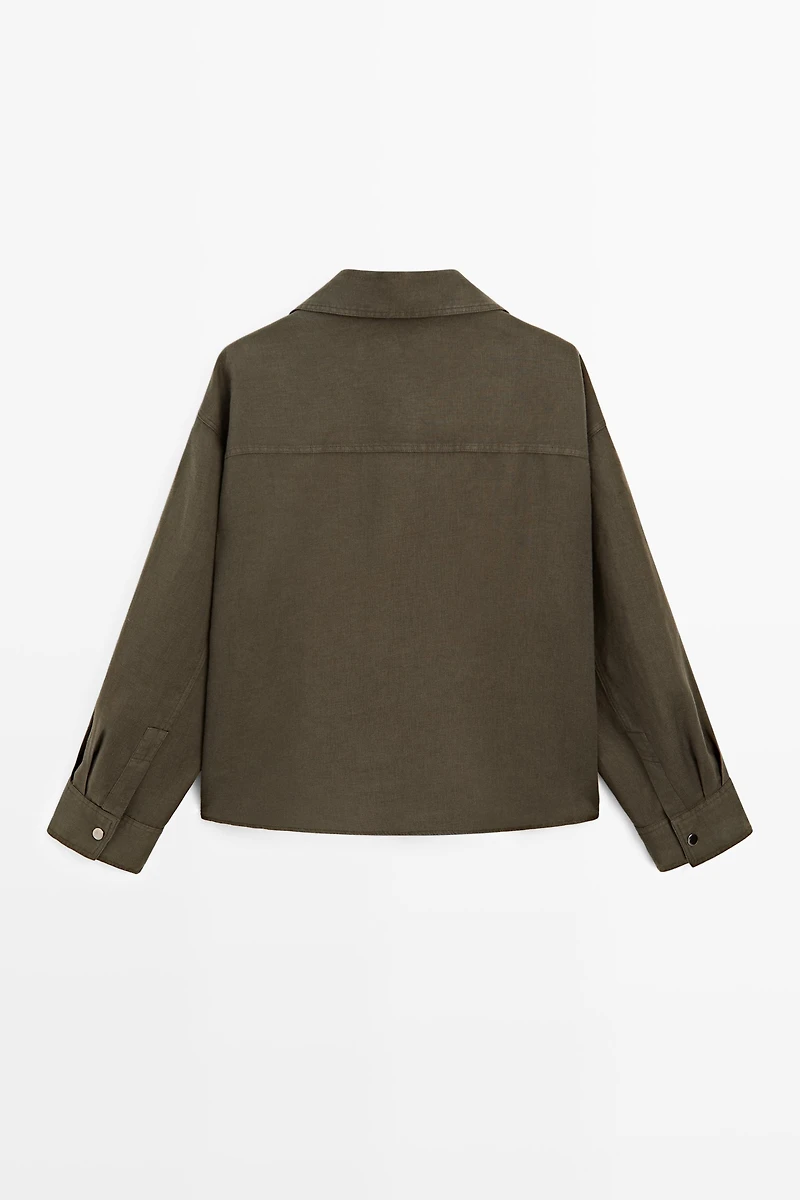 100% linen shirt with snap button detail