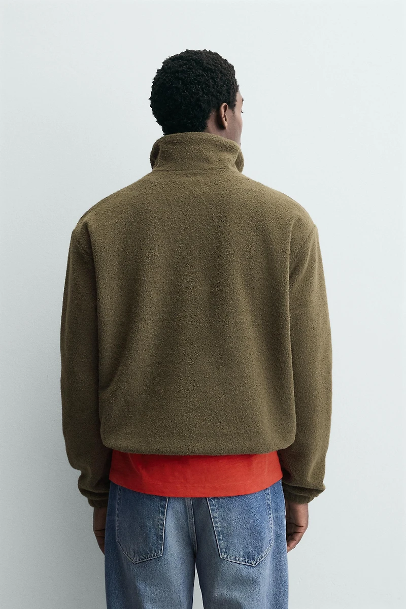 SWEAT POLAIRE COL ZIPPÉ