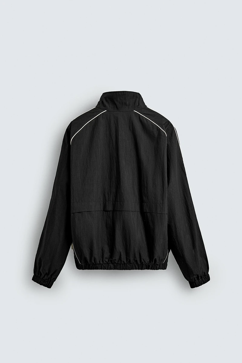 CONTRAST TECHNICAL JACKET