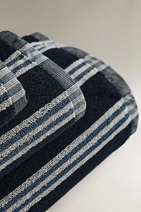IRREGULAR STRIPED BATH TOWEL