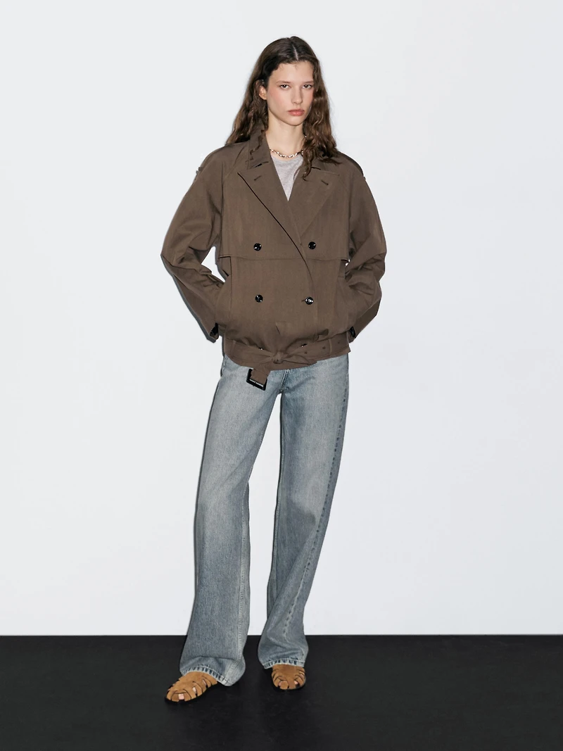 Trench court avec ceinture