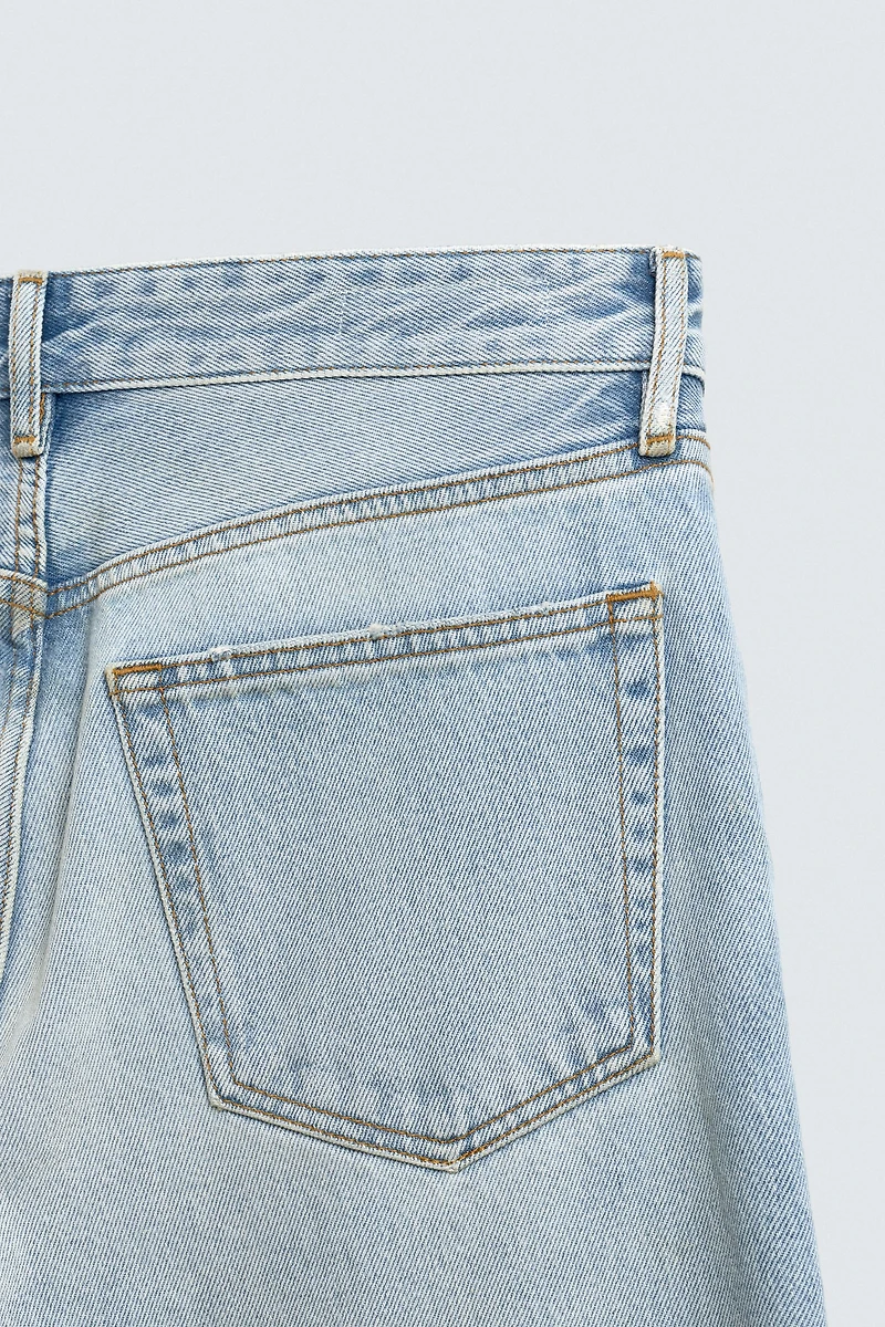 FLARED FIT JEANS
