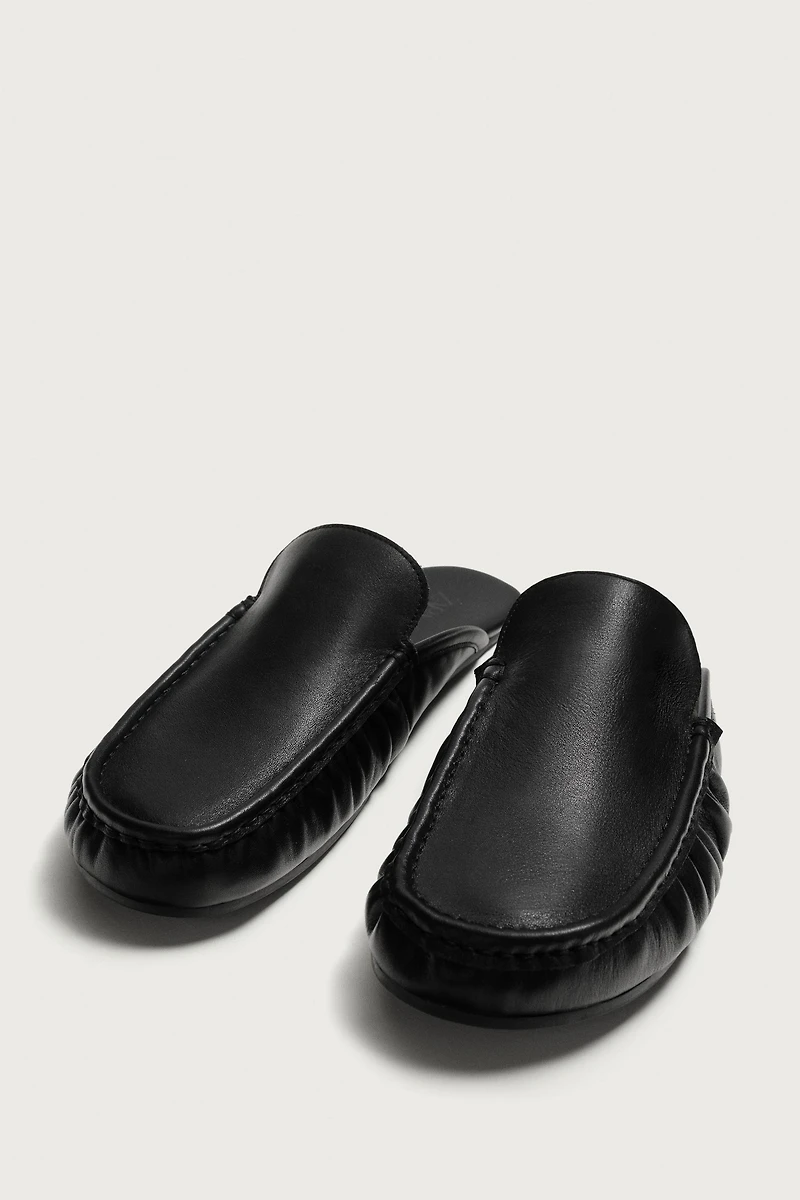 LEATHER MULE LOAFERS