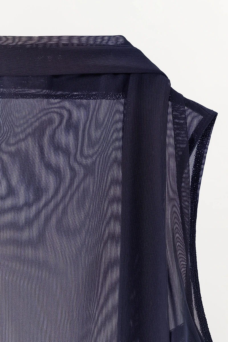 TOP EN TULLE ET FOULARD