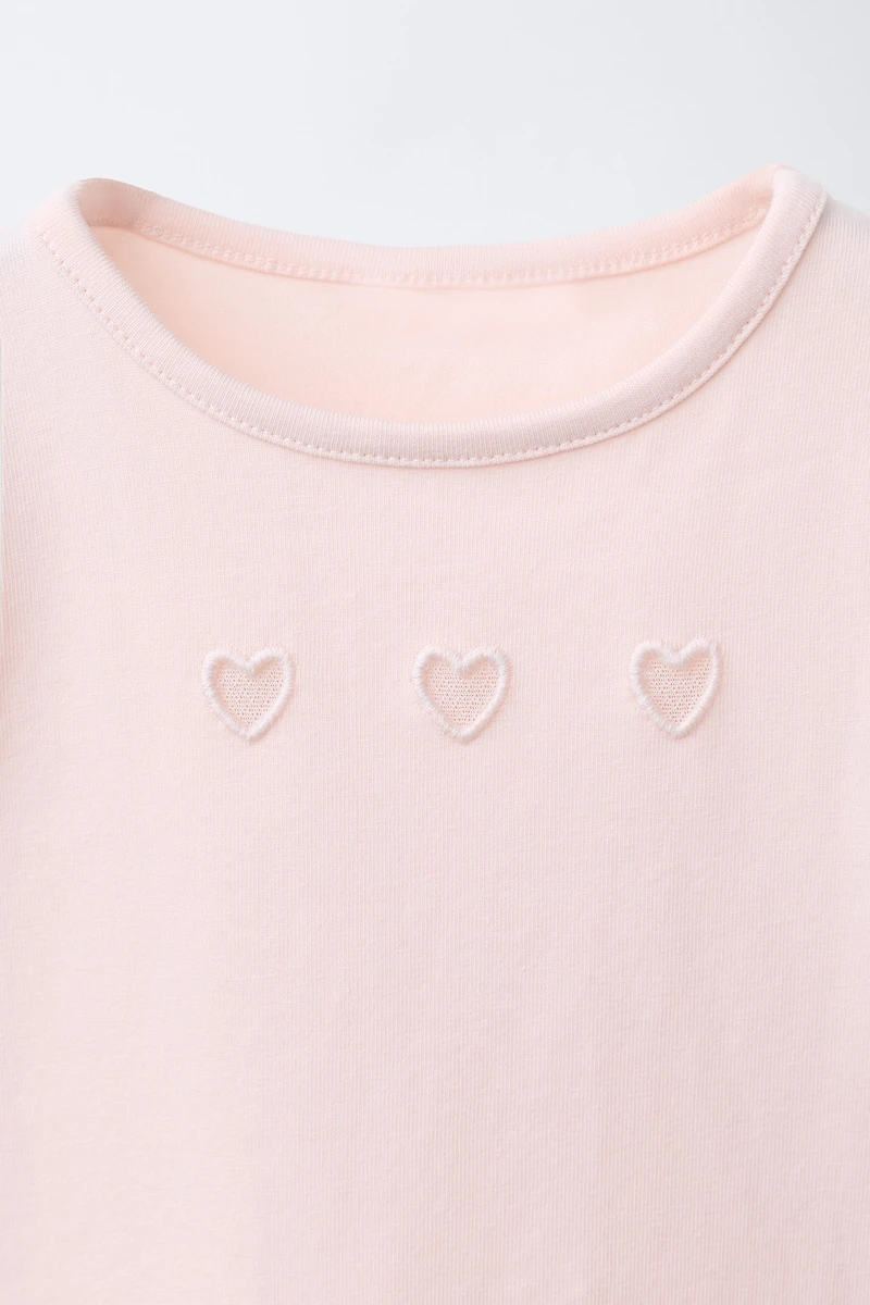 HEART CUT OUT T-SHIRT