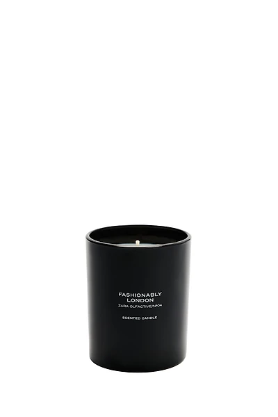 FASHIONABLY LONDON MULTI-WICK SCENTED CANDLE