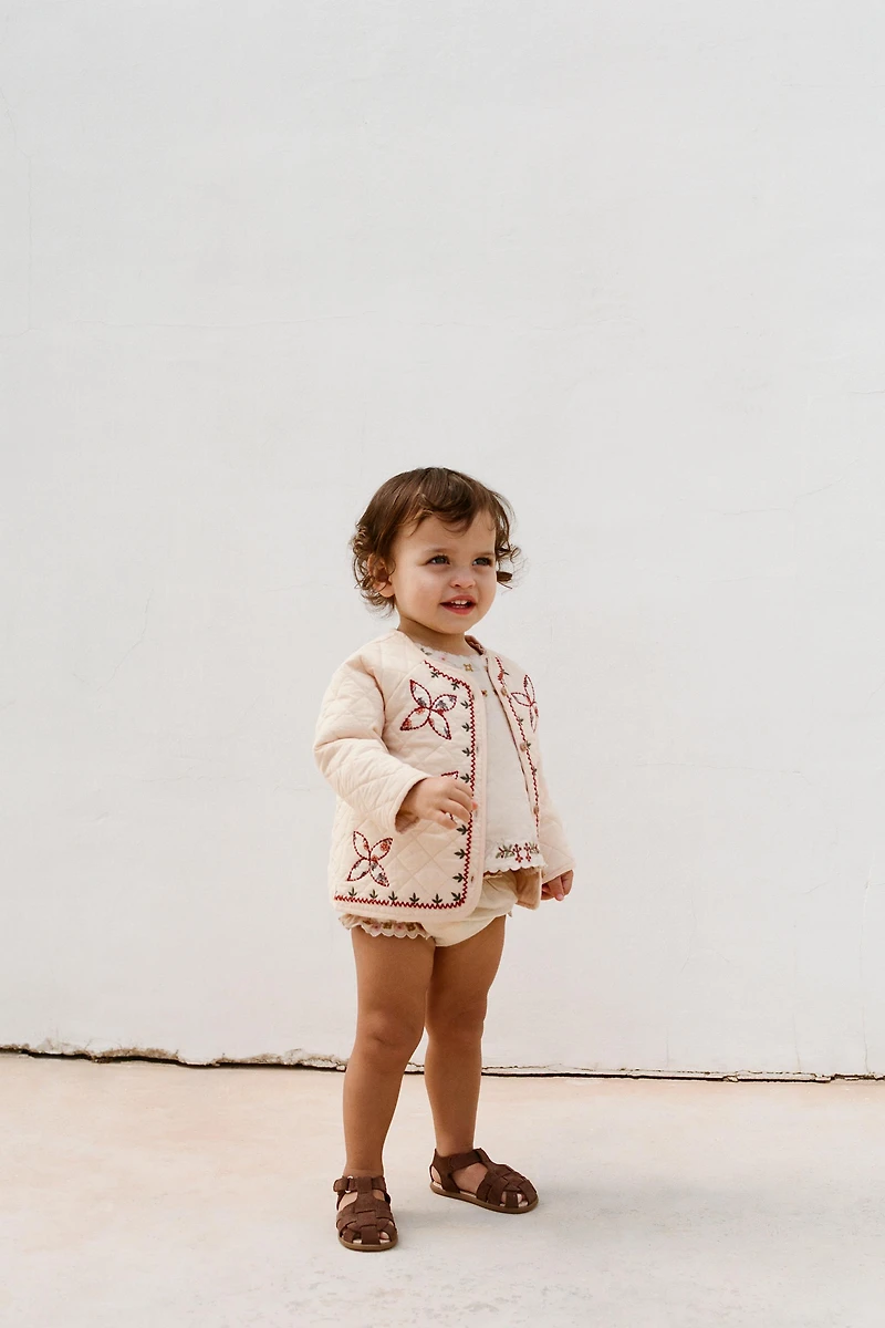 EMBROIDERED PUFFER JACKET