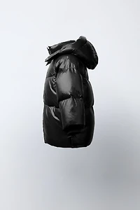 WATER REPELLENT AND WIND RESISTANT DOWN PUFFER COAT