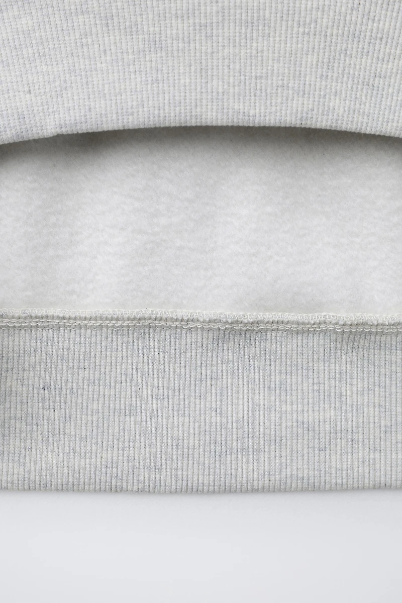 EMBROIDERED SWEATSHIRT AND JOGGER PANTS SET