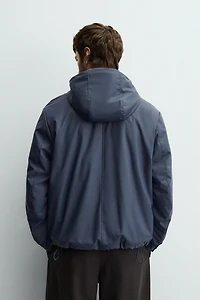 PARKA EFFET GOMME AVEC CAPUCHE