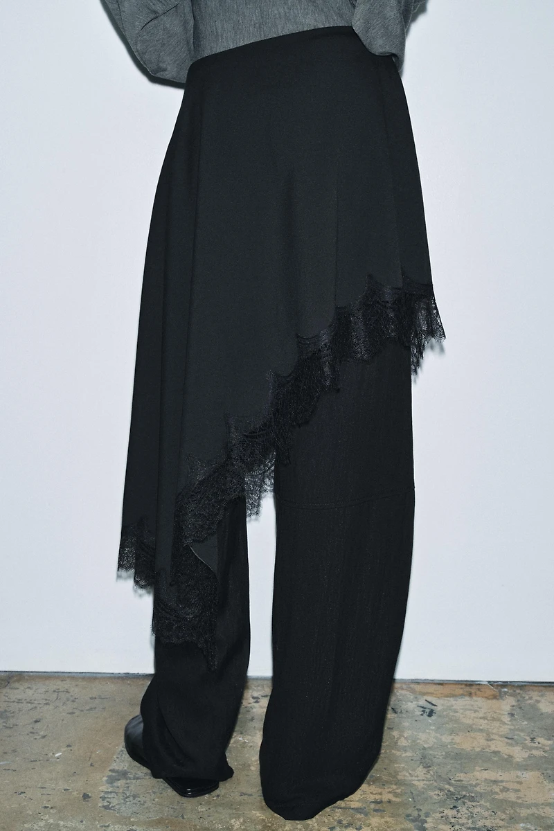 ASYMMETRIC LACE SKIRT ZW COLLECTION