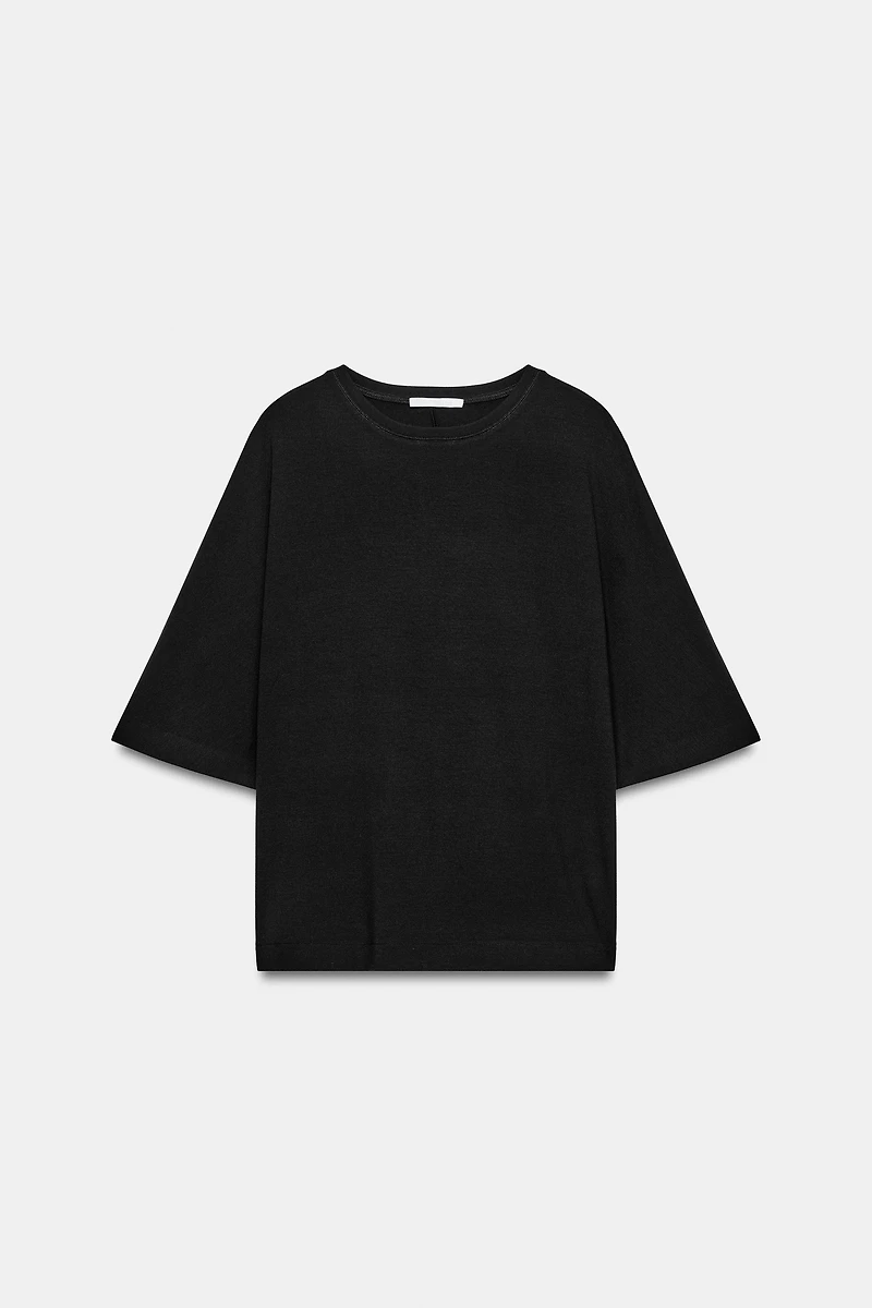 BATWING SLEEVE TOP
