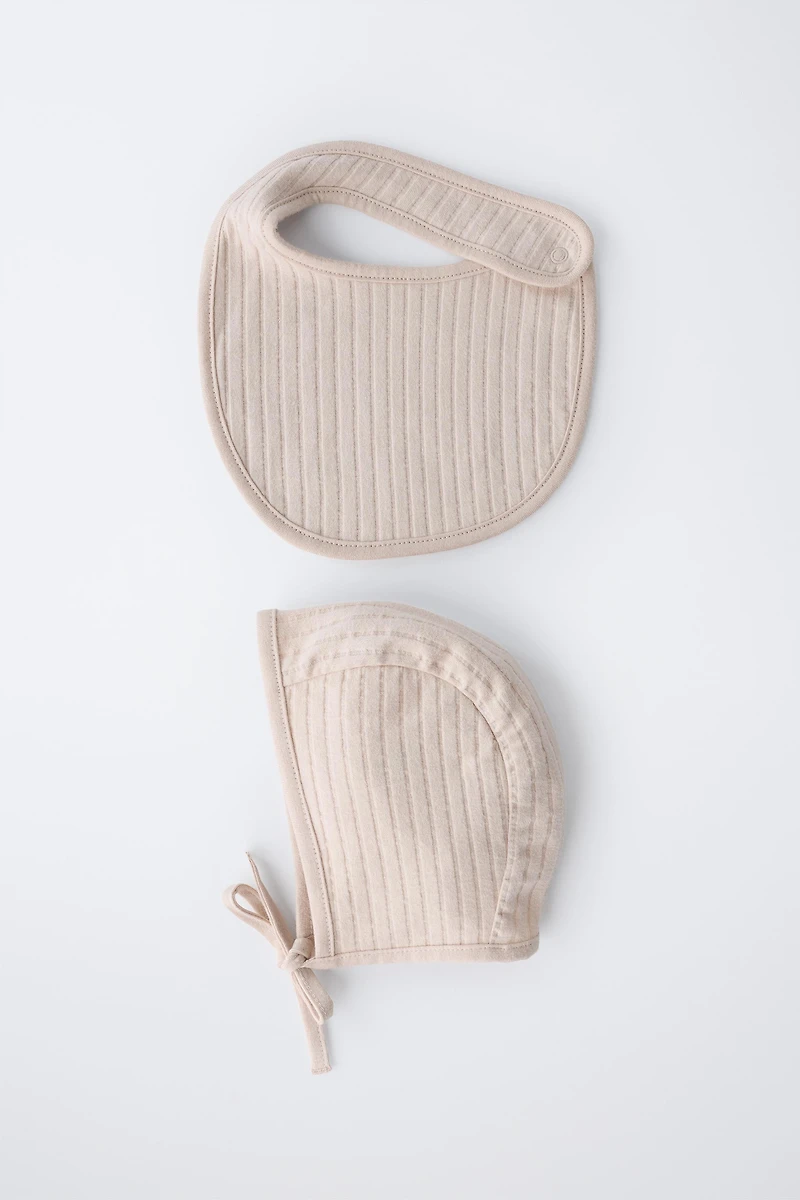 BONNET AND BIB SET