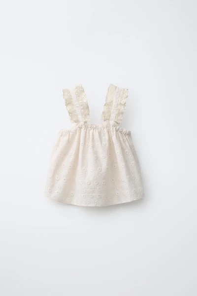 EMBROIDERED TOP
