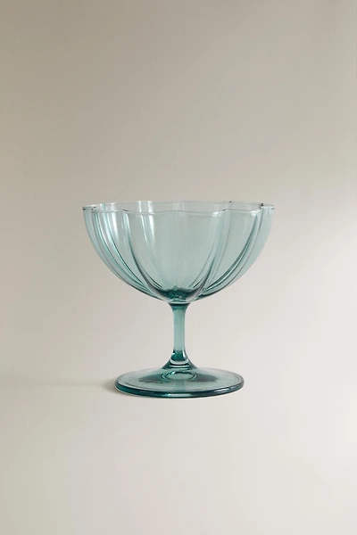WAVY GLASS ICE-CREAM CUP
