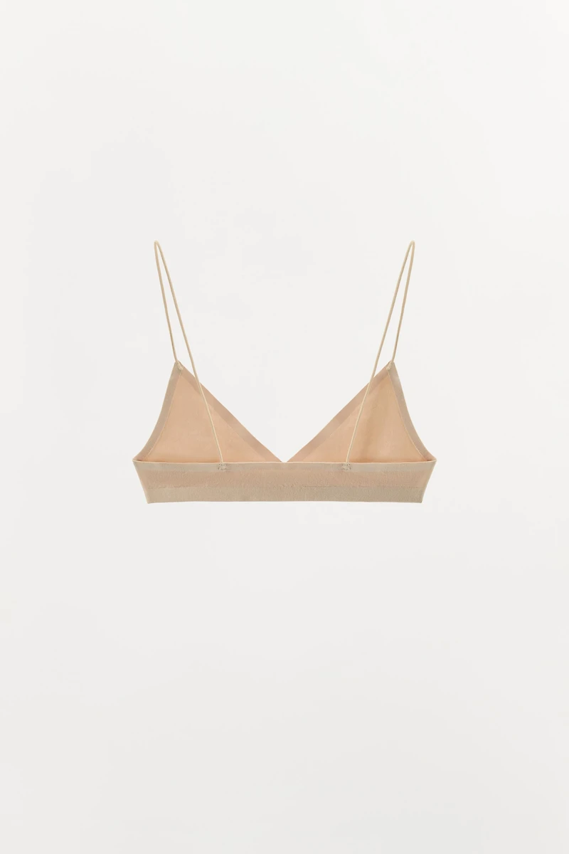 SEAMLESS STRAPPY BRA