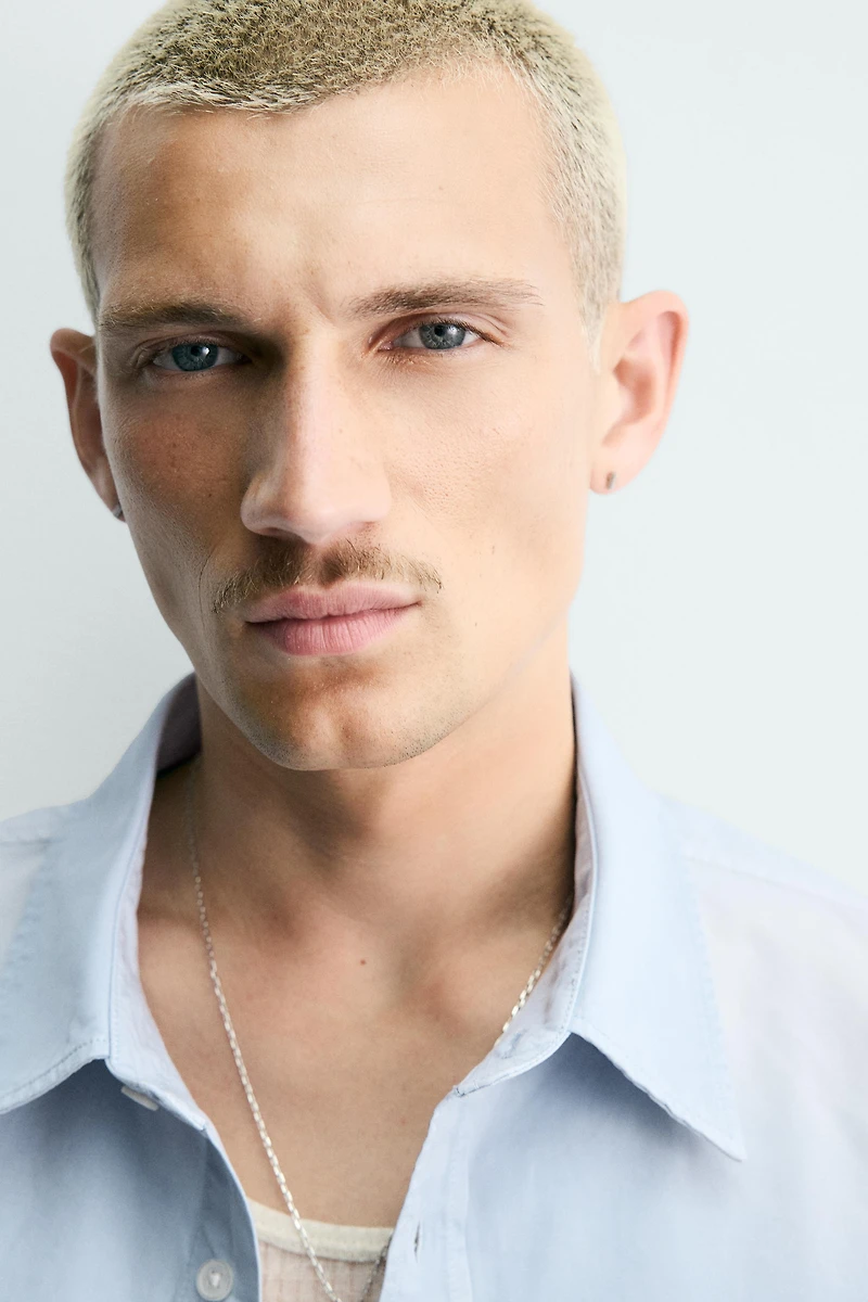 RELAXED FIT SPRAY WASH SHIRT